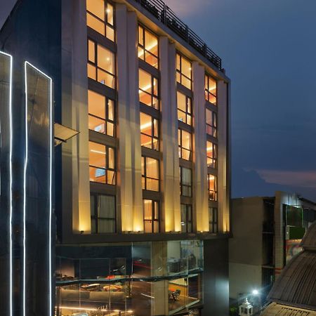 Lumen Bangkok Udomsuk Station Hotell Eksteriør bilde