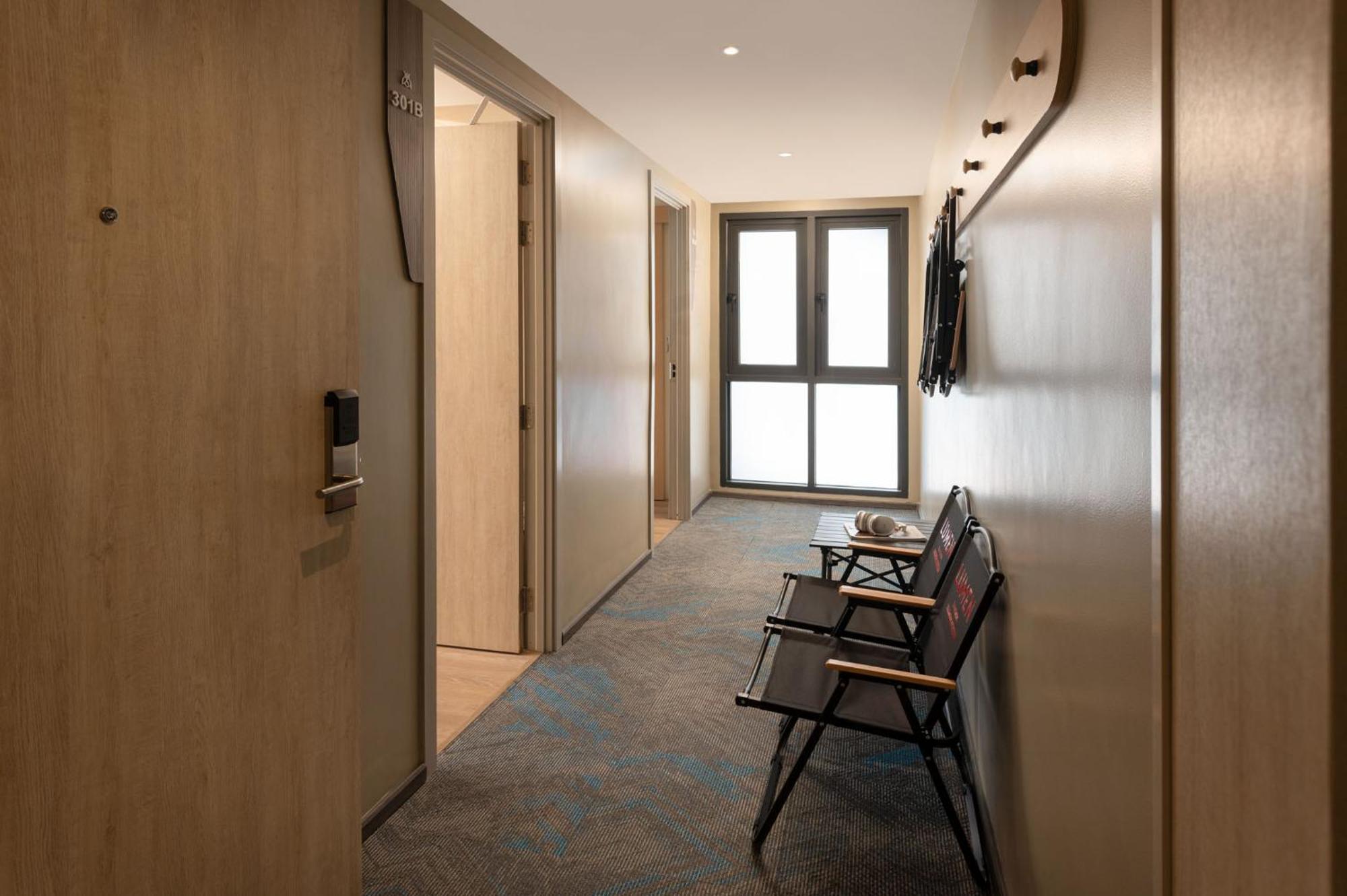 Lumen Bangkok Udomsuk Station Hotell Eksteriør bilde