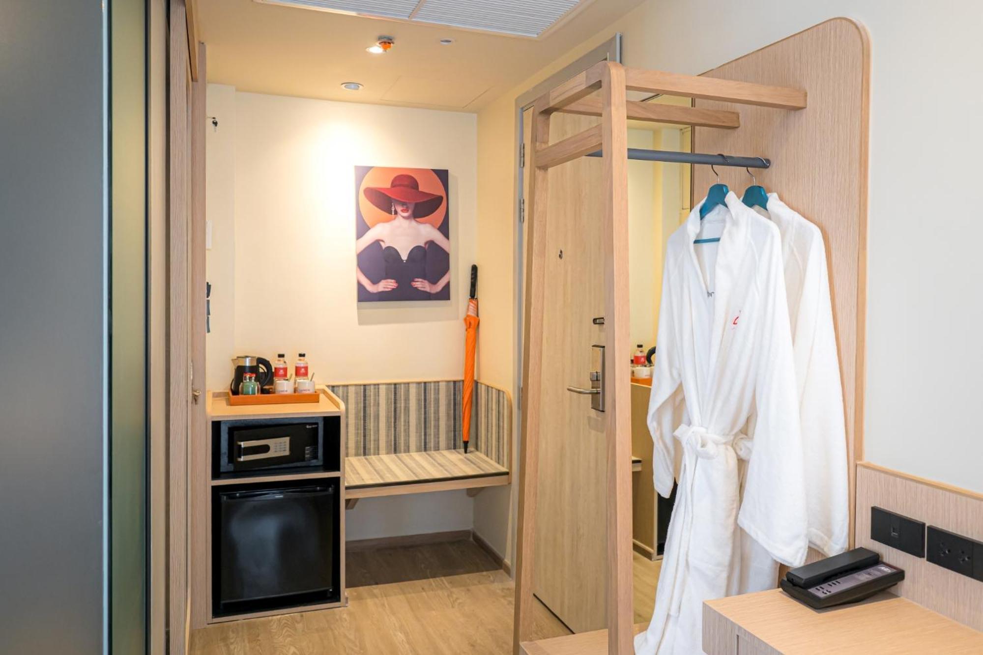 Lumen Bangkok Udomsuk Station Hotell Eksteriør bilde